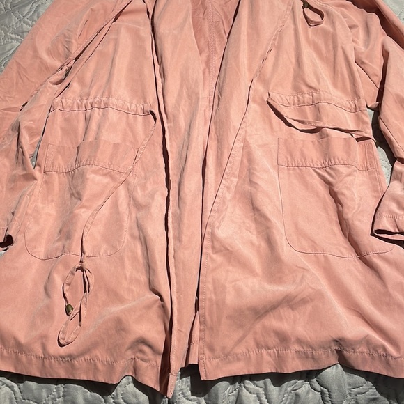 Pink jacket - Picture 2 of 6